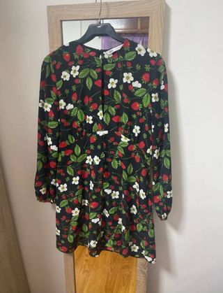 Vestido Zara Negro Estampado Fresas Talla M