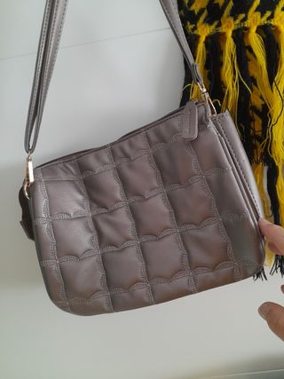Lote bolso PuntoRoma y dos bufandas