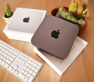 Mac Mini Apple 2018 i7 3,2 GHz 64 GB RAM SSD da 2 TB