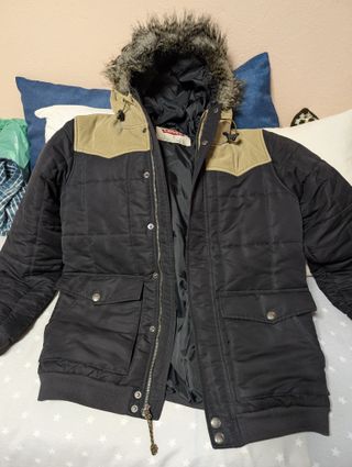 Cazadora Levi's con capucha Talla M