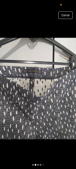 Pantalón Zara estampado