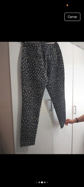 Pantalón Zara estampado