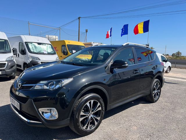 Toyota RAV4 2015