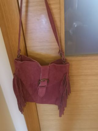 Bolso de piel ante con flecos