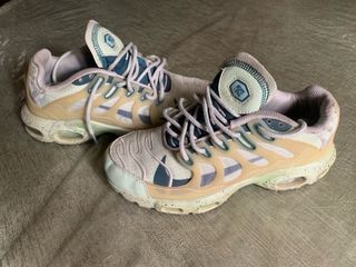 Tenis Nike Beige y Azul