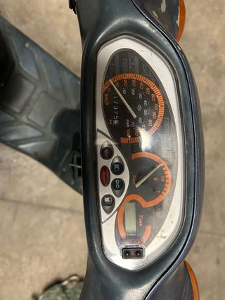 Piaggio Typhoon 49cc Scooter Blanca 