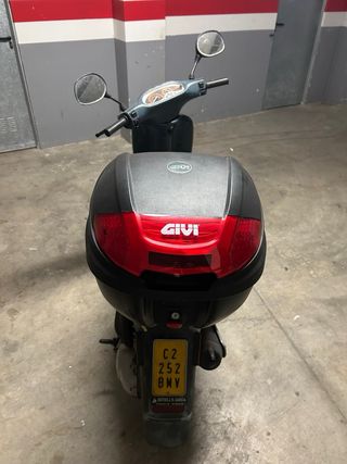 Piaggio Typhoon 49cc Scooter Blanca 