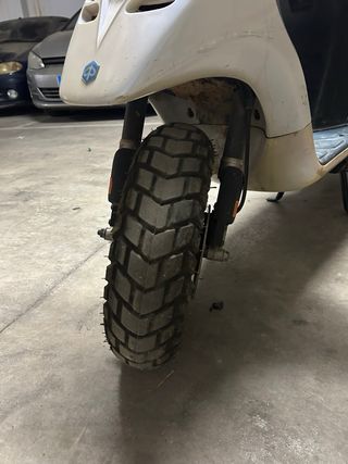 Piaggio Typhoon 49cc Scooter Blanca 