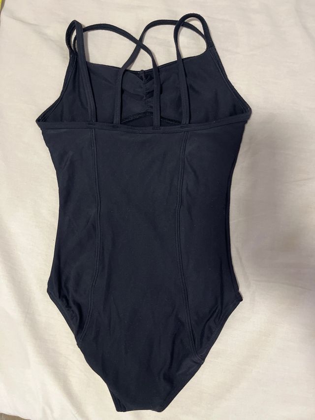 Maillot de baile negro