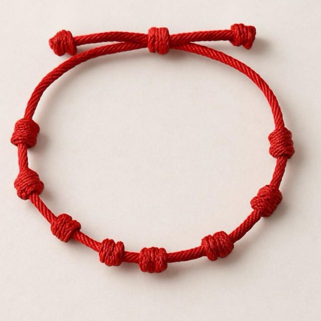 Pulsera hilo rojo protección, dinero , amor