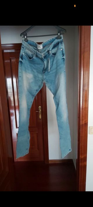 Pantalón vaquero hombre