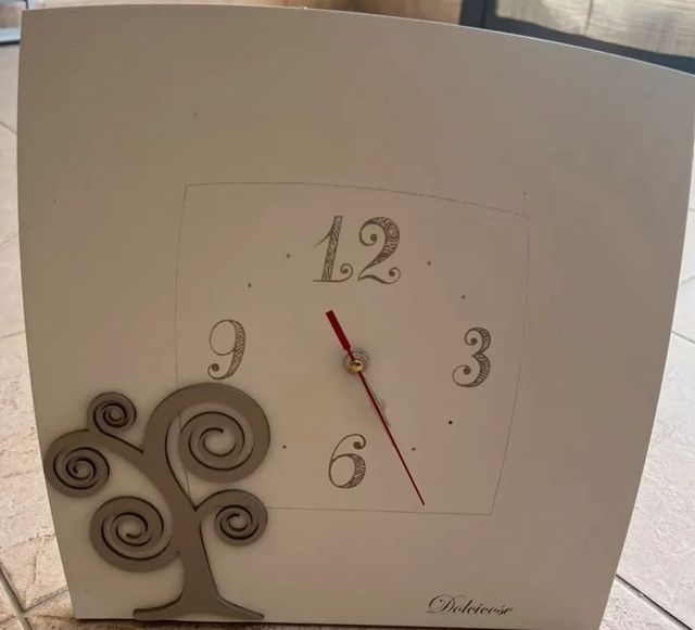 Orologio da parete/poggio con albero