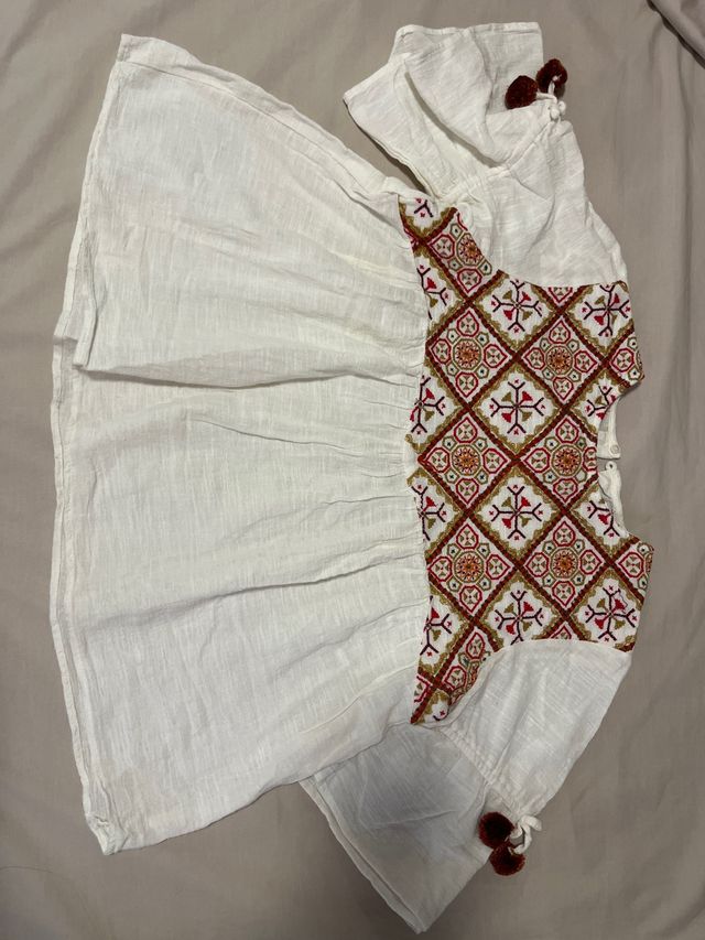Blusa Zara Niña Blanca Bordada