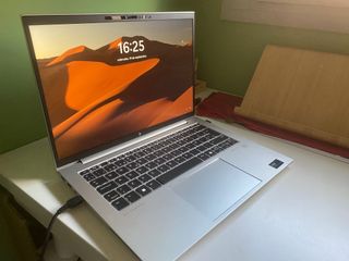 HP EliteBook 840 G11 i7 Plata