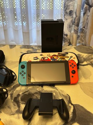 Nintendo Switch Azul y Rojo