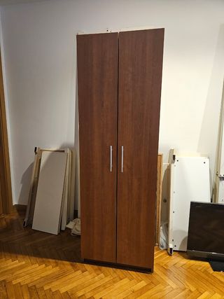 Armario zapatero de madera marrón