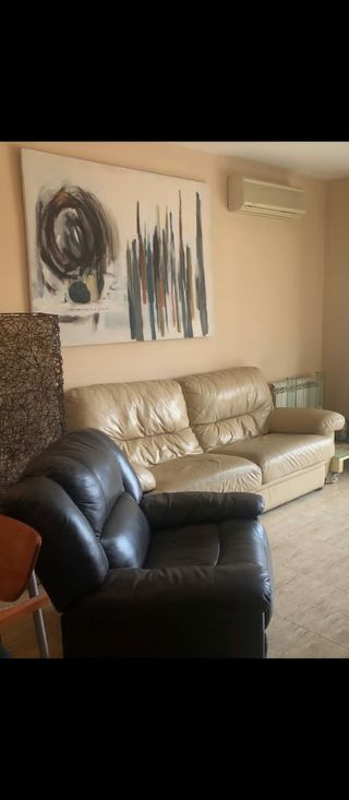 Sofá de piel relax y tresillo beige en piel URGE!