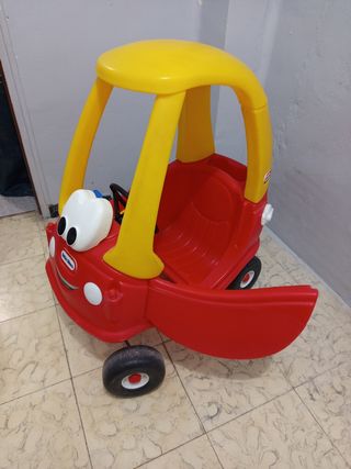 Coche de juguete Little Tikes rojo