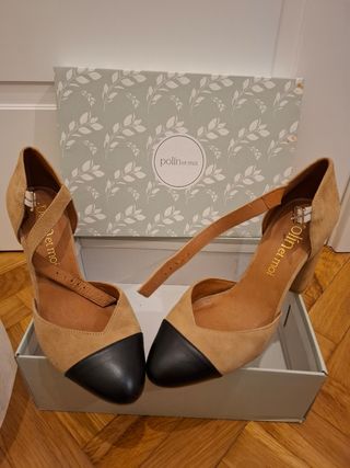 Zapatos de tacón Polin et Moi beige y negro