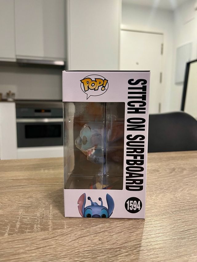 Funko Pop Stitch on Surfboard n°1594