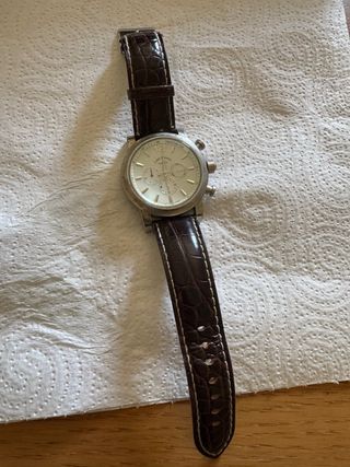 Reloj Louis Valentine Marrón y Plateado. Sin caja