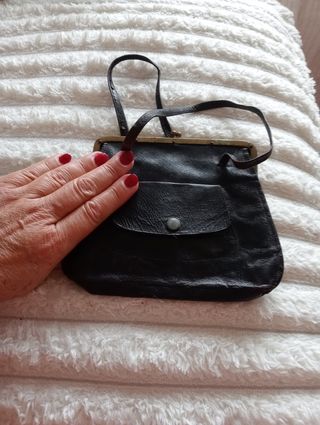 Bolso de piel antiguo