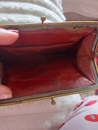 Bolso de piel antiguo
