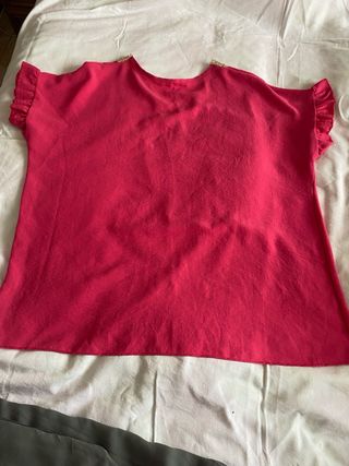Blusa mujer rosa  con encaje