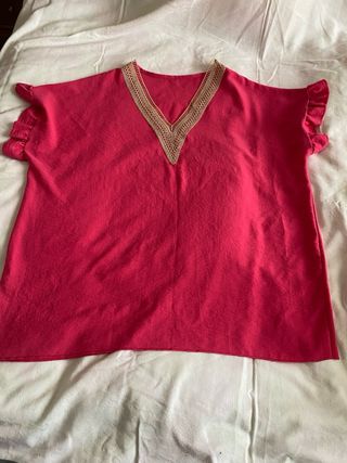 Blusa mujer rosa  con encaje