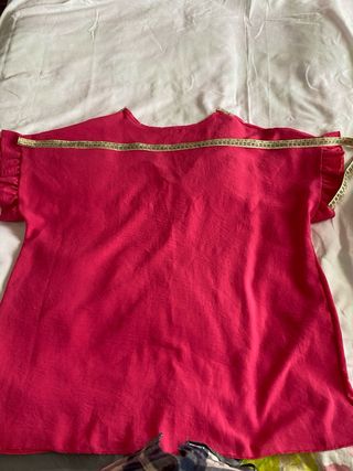 Blusa mujer rosa  con encaje