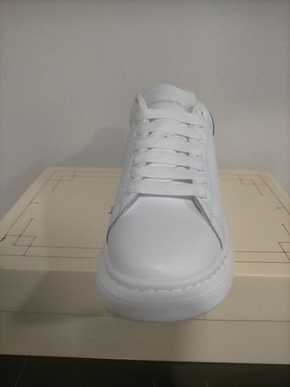 Alexander McQueen Zapatillas Blancas y Negras