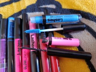 Conjunto Rímel y Liner Colores