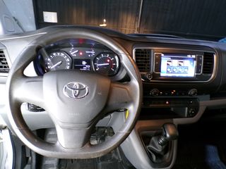 Toyota Proace 4 PUERTAS 9 PLAZAS 2.0D 145cv 2023