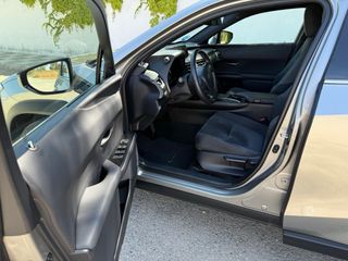 Lexus UX 2020