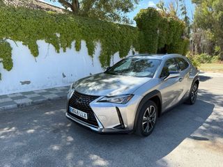 Lexus UX 2020