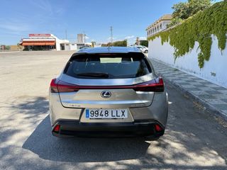 Lexus UX 2020