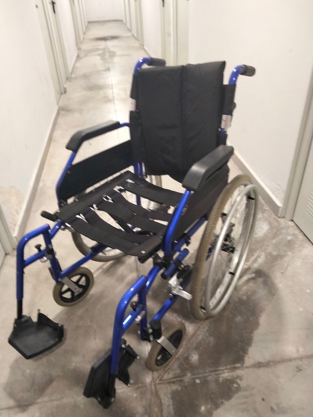 Silla de ruedas plegables No Negociable el precio