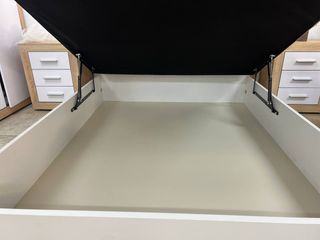 Cama 135cm con almacenaje y colchón nuevo