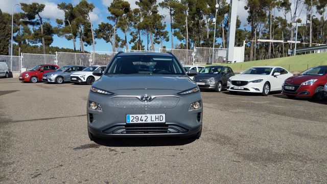 Hyundai Kona EV Klass 100 kW (136 CV)