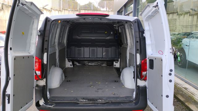 Mercedes-Benz Vito Furgon 110 CDI Larga 75 kW (102 CV)