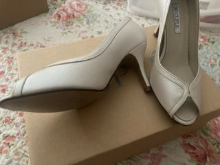 Zapatos de Novia Cuplé Piel Blancos