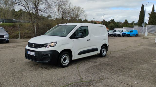 Peugeot Partner Furgon BlueHDi 100 Pro Standard 600kg 73 kW (98 CV)