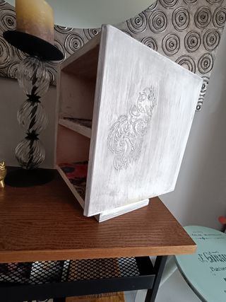 Estante pedestal Shabby Chic