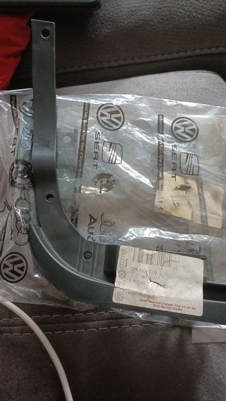 Guía Paragolpes Seat León MK1 Cupra 1ML807480 