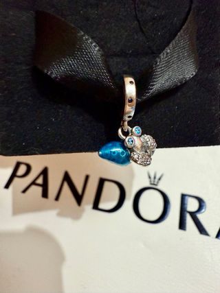 Charm Pandora Ermitaño Azul y Plateado