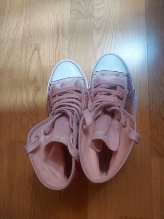 Zapatillas lentejuelas rosas Zara