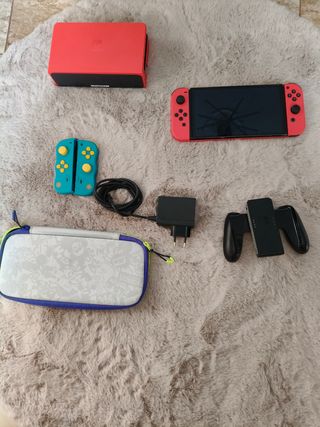 Nintendo Switch OLED Rosso + Joycon + Borsetta