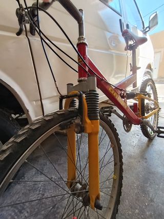 Bicicleta Orion Full Suspension Roja y Amarilla