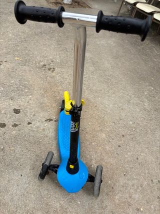 Patinete 3 ruedas infantil azul