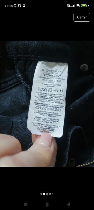 Pantalón vaquero negro